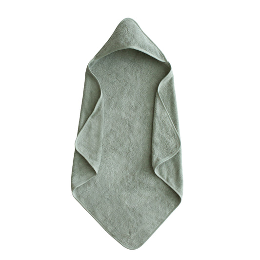 Badcape met kap van Mushie, in de kleur groen, gemaakt van 100% biologisch katoen